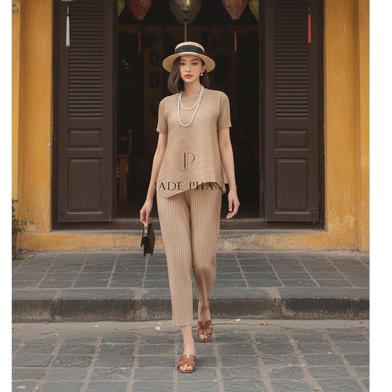 Set gồm áo và quầnJennie Daisy đồng màu, bộ quần áo xếp ly lò xo thanh lịch — ảnh 7